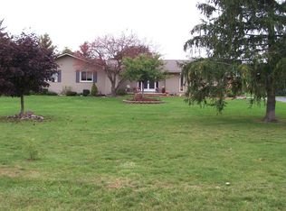 6460 Lodimeadow Dr, Saline, MI