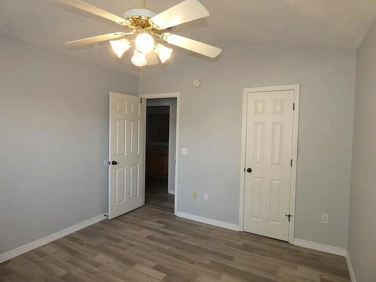 4734 Autumndale Dr — Photo 17