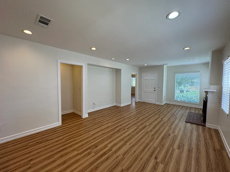 2150 Crescent Ave — Photo 6