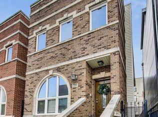 525 N Hartland Ct, Chicago, IL 60622