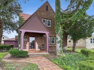 1311 2nd Ave S, Clinton, IA 52732