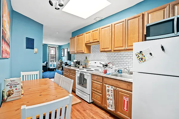 Rented by Douglas Elliman | media 11