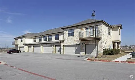2101 Town Centre Dr #1404