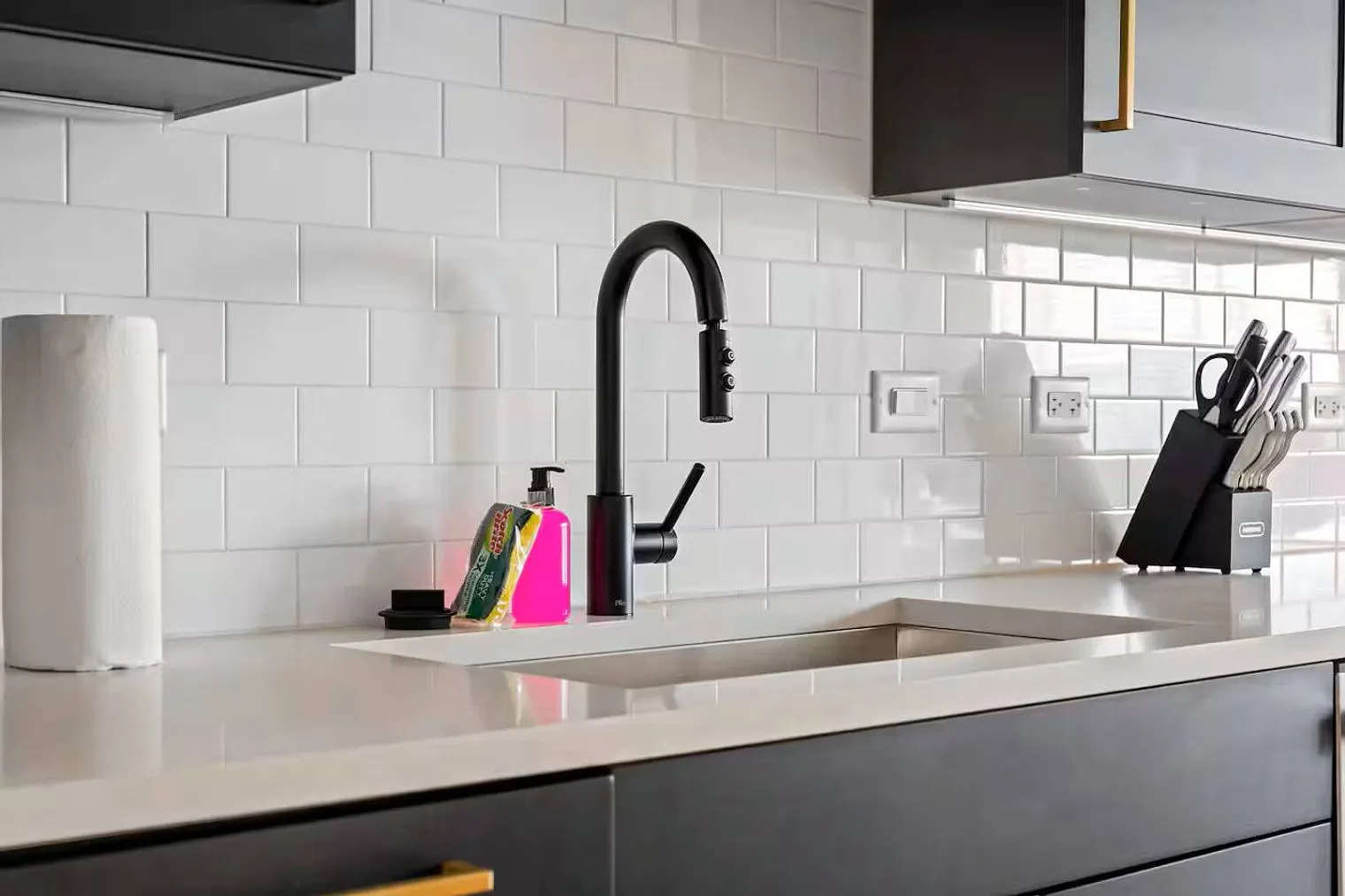Studio, 1.0 bath, 602 sqft, $4,045 — Photo 4