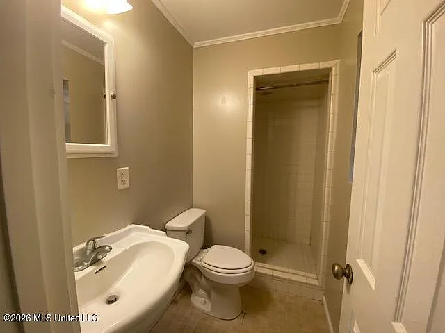422 Whispering Pine Dr — Photo 6