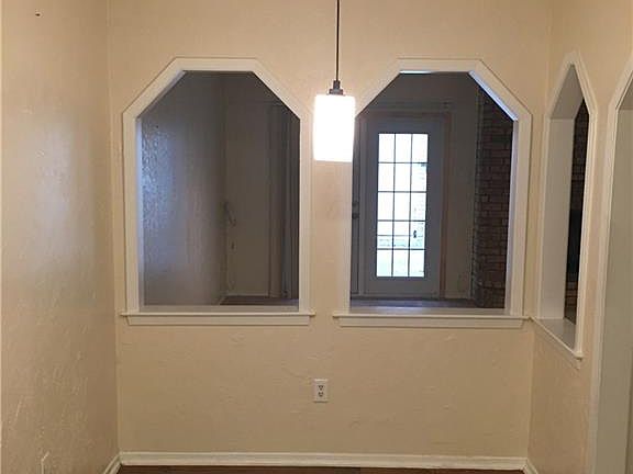 5th image of 3800 Cibolo Dr APT C