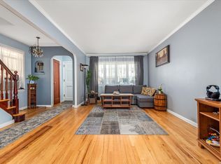 7106 73rd St, Ridgewood, NY 11385