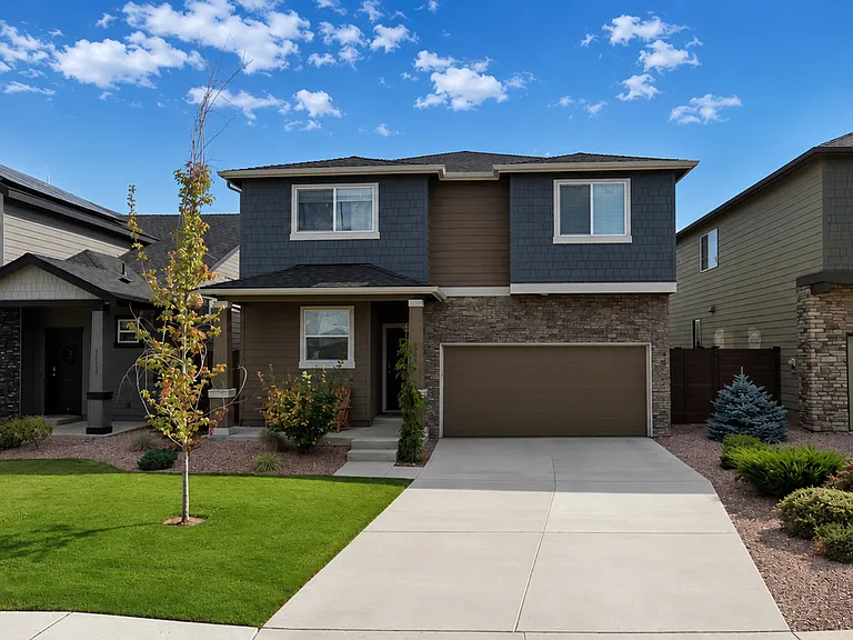 20629 SE Gemstone Ave — Photo 1