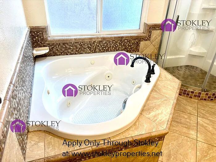 3378 Moretti Dr — Photo 22