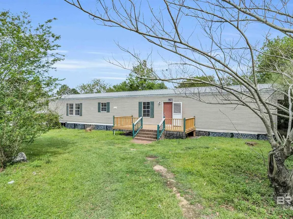 102 Lark Ln, Robertsdale, AL 36567