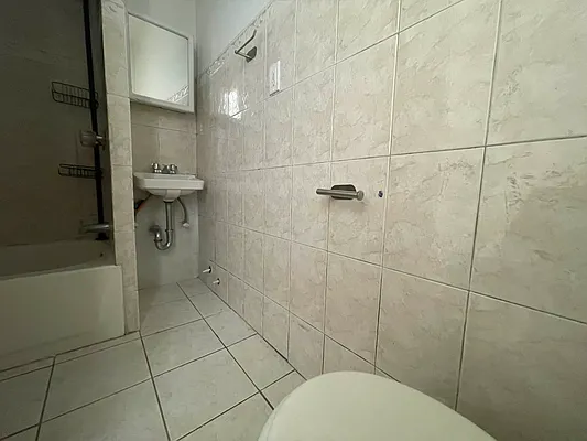 Rented by Highline Residential | media 7