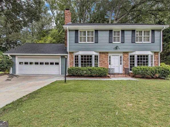 1865 Queens Way, Atlanta, GA 30341