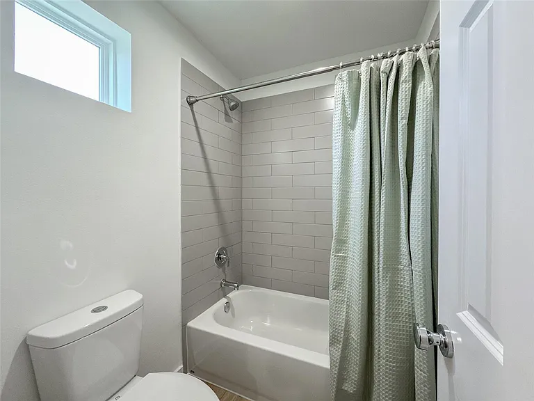 2710 Discovery Trails Ct — Photo 29