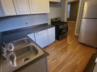 28 Garner St, Cohoes, NY 12047
