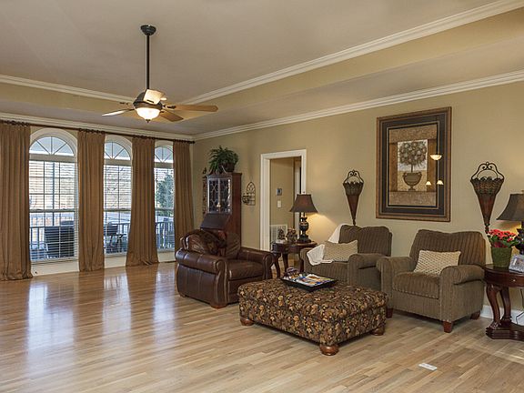 4th image of 2850 Hampton Cove Way SE