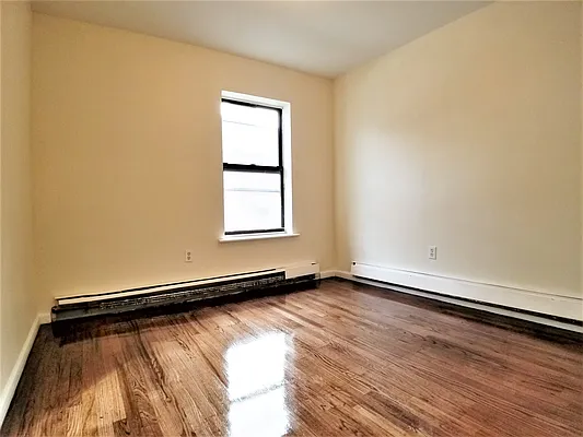 Rented by Rentall Group Inc | media 5