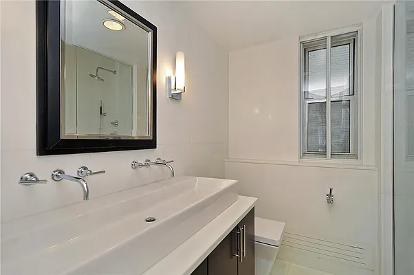 Rented by Maz Group NY | media 9