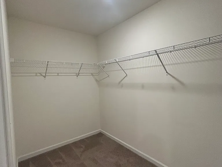 2940 Brooks Meadow Ln — Photo 31