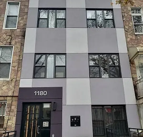1180 Halsey St #3 — Photo 10