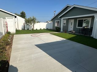 16823 E Laxford Rd, Azusa, CA 91702