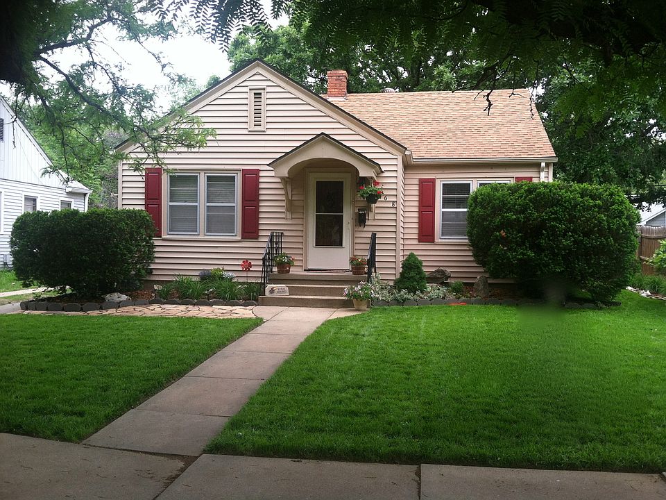 1st image of 868 S 10th St