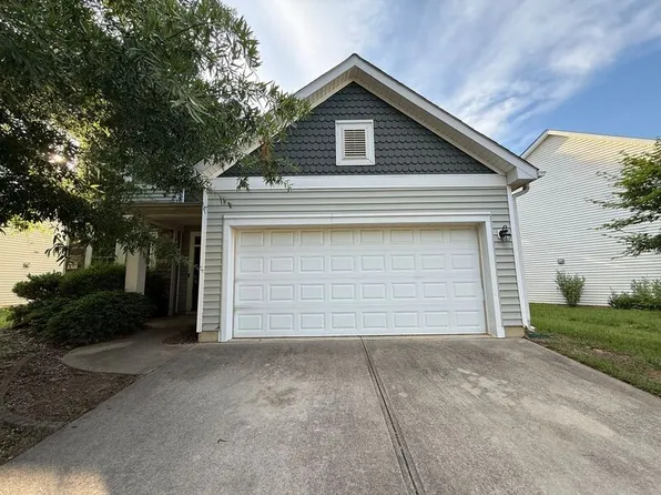 2113 Trefoil Ln, Fuquay Varina, NC 27526