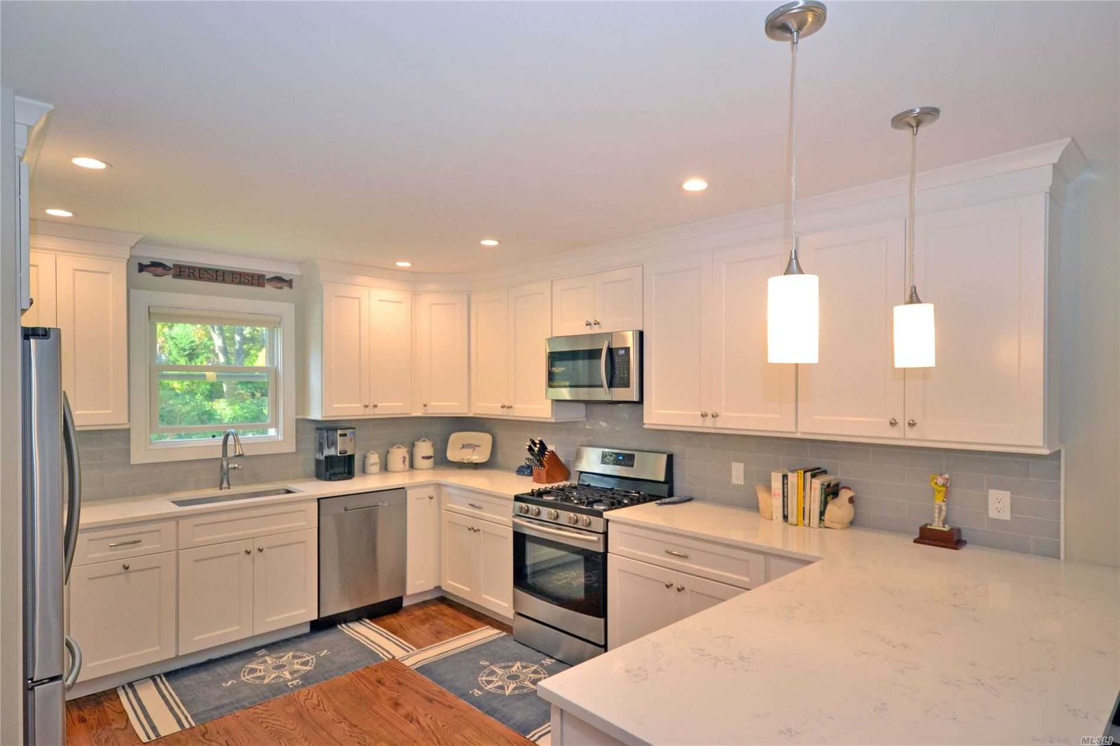  New Kitchen with New Appliances