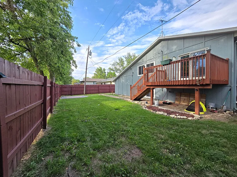 2025 Beck St — Photo 69