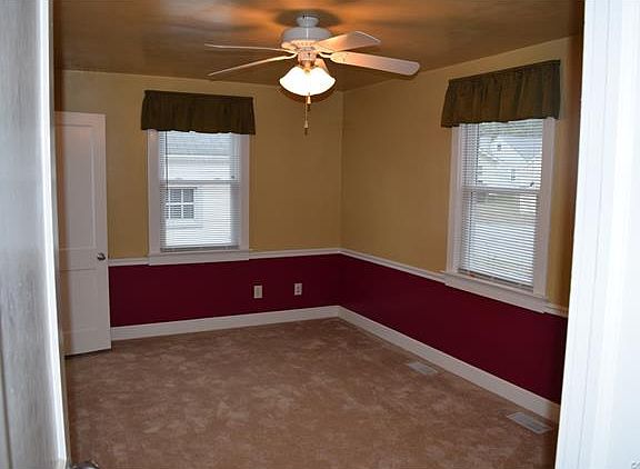 4th image of 106 N 15th Ave