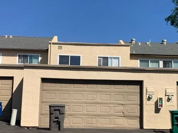 10516 Kerrigan Ct, Santee, CA 92071