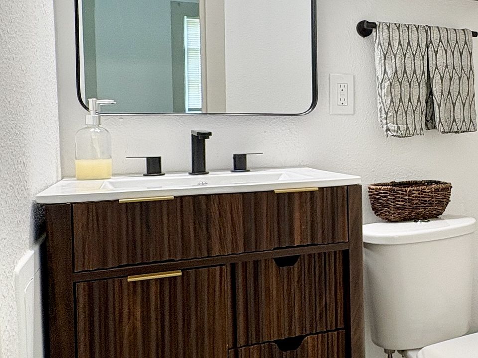 Bathroom Vanity