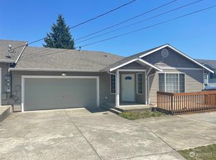 9019 Corbin Dr UNIT B, Everett, WA 98204