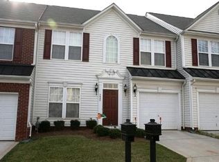 7930 Mariners Pointe Cir, Denver, NC 28037