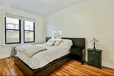 Rented by Manhattan Realty Group