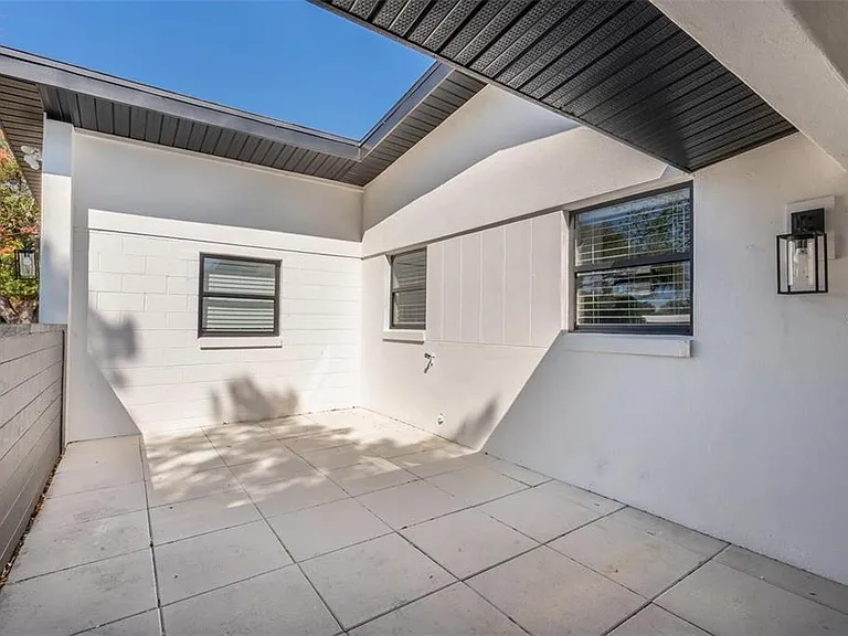 418R Gilbert Rd — Photo 24