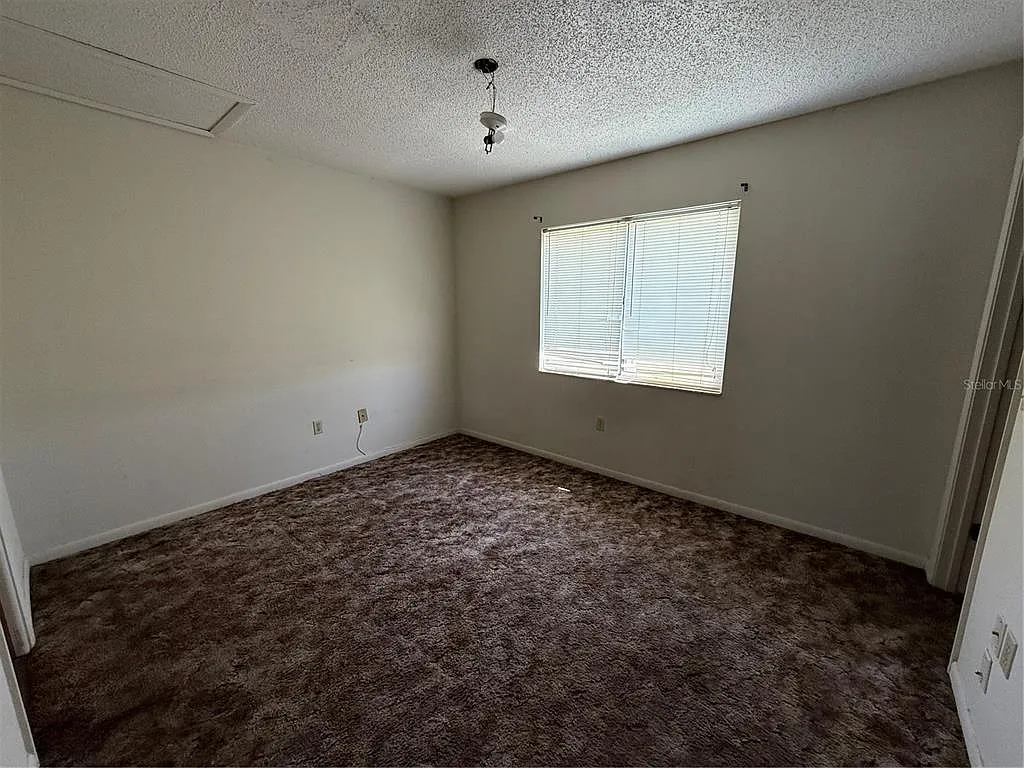 1 bed, 1.0 bath, 650 sqft, $1,000 — Photo 3