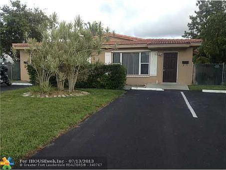 1st image of 11212 NW 39th St