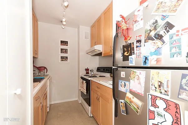 Sold by Citi Habitats | media 5