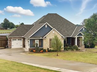 217 Shelby Cir, Goldsby, OK 73093