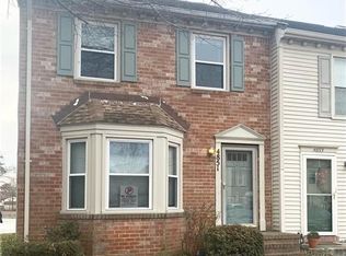 4851 Woods Edge Rd, Virginia Beach, VA 23462