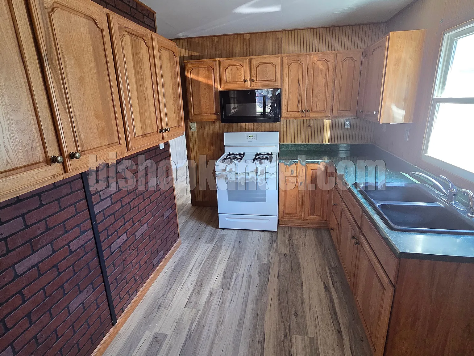 2 bed, 800 sqft, $1,165 — Photo 4