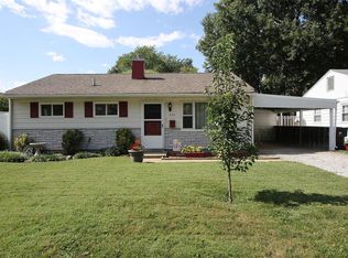 905 N 38th St, Belleville, IL