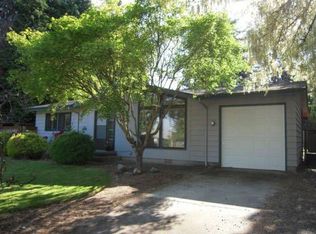 16570 Hunter Ave, Oregon City, OR 97045