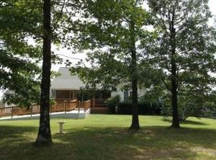 9785 W Rainbow Ridge Dr, Omaha, AR 72662