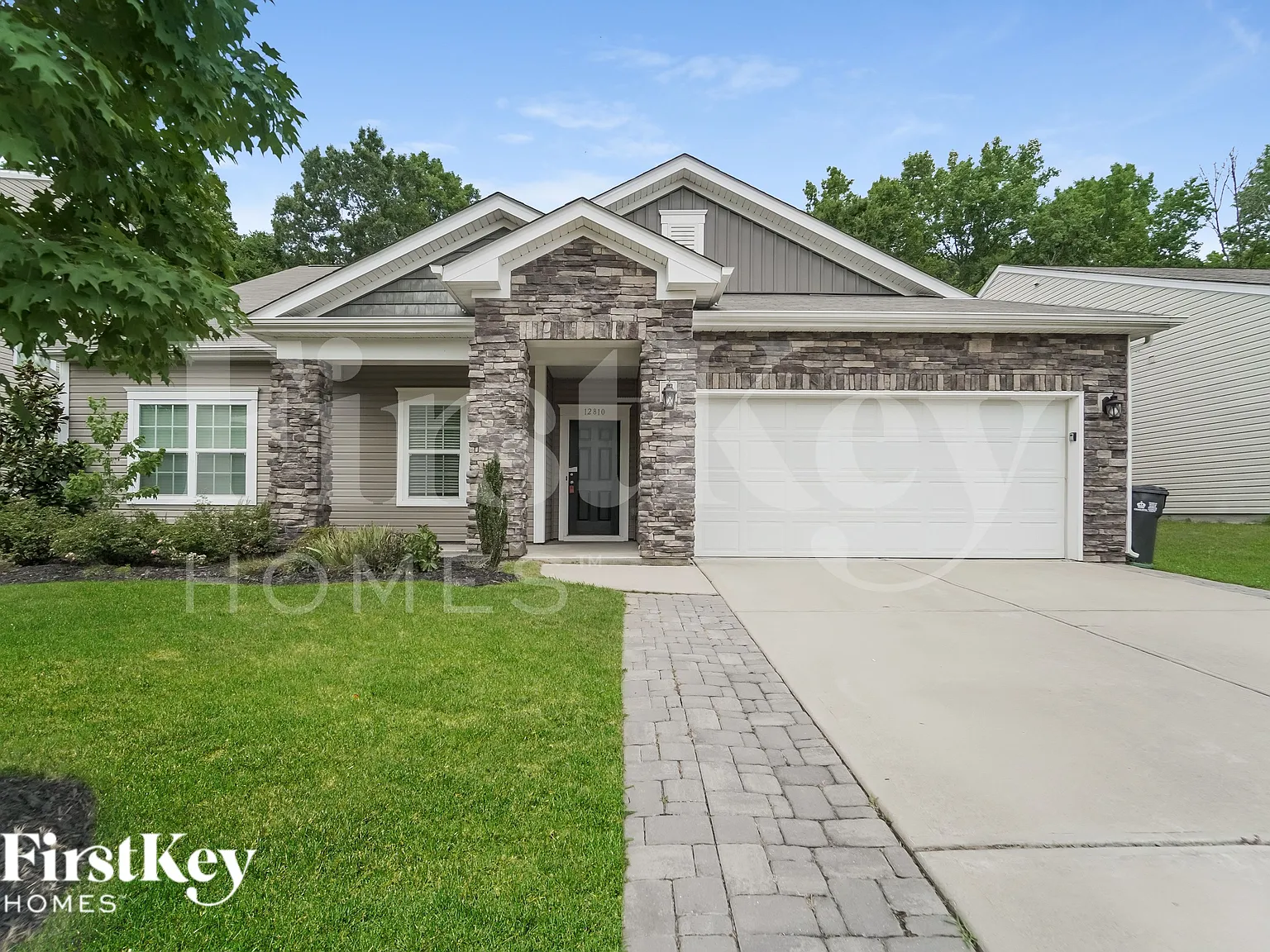 5 bed, 3.0 bath, 2687 sqft, $3,195 — Photo 1
