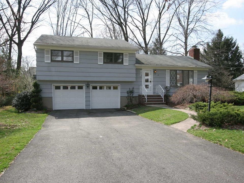 1st image of 77 Princeton Ave