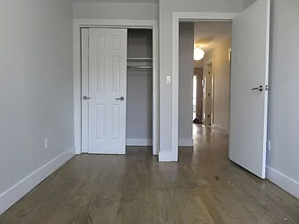 Rented by Rennit Inc.