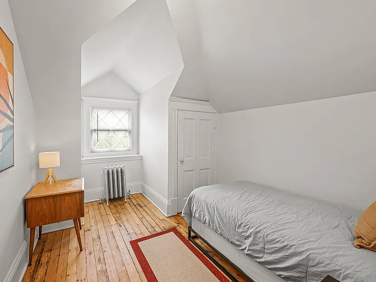 2449 Pillsbury Ave S #4 — Photo 15