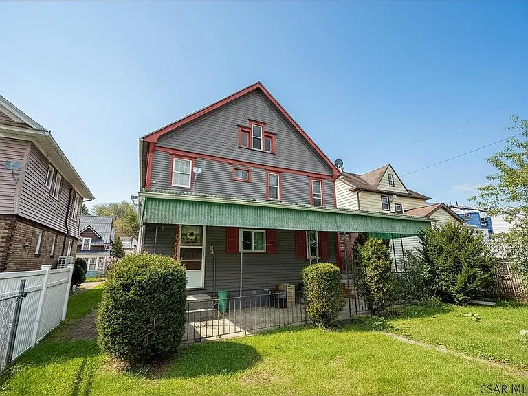 131 Plainfield Ave — Photo 8