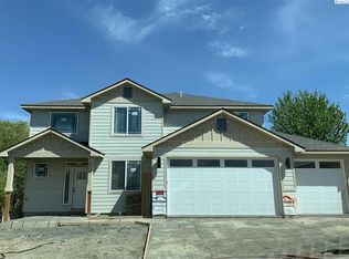 5924 W 37th Ave, Kennewick, WA 99338